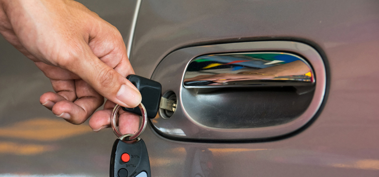 Car door lock repair in Ventura