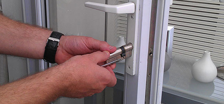 Commercial Door Lock Repair in Ventura